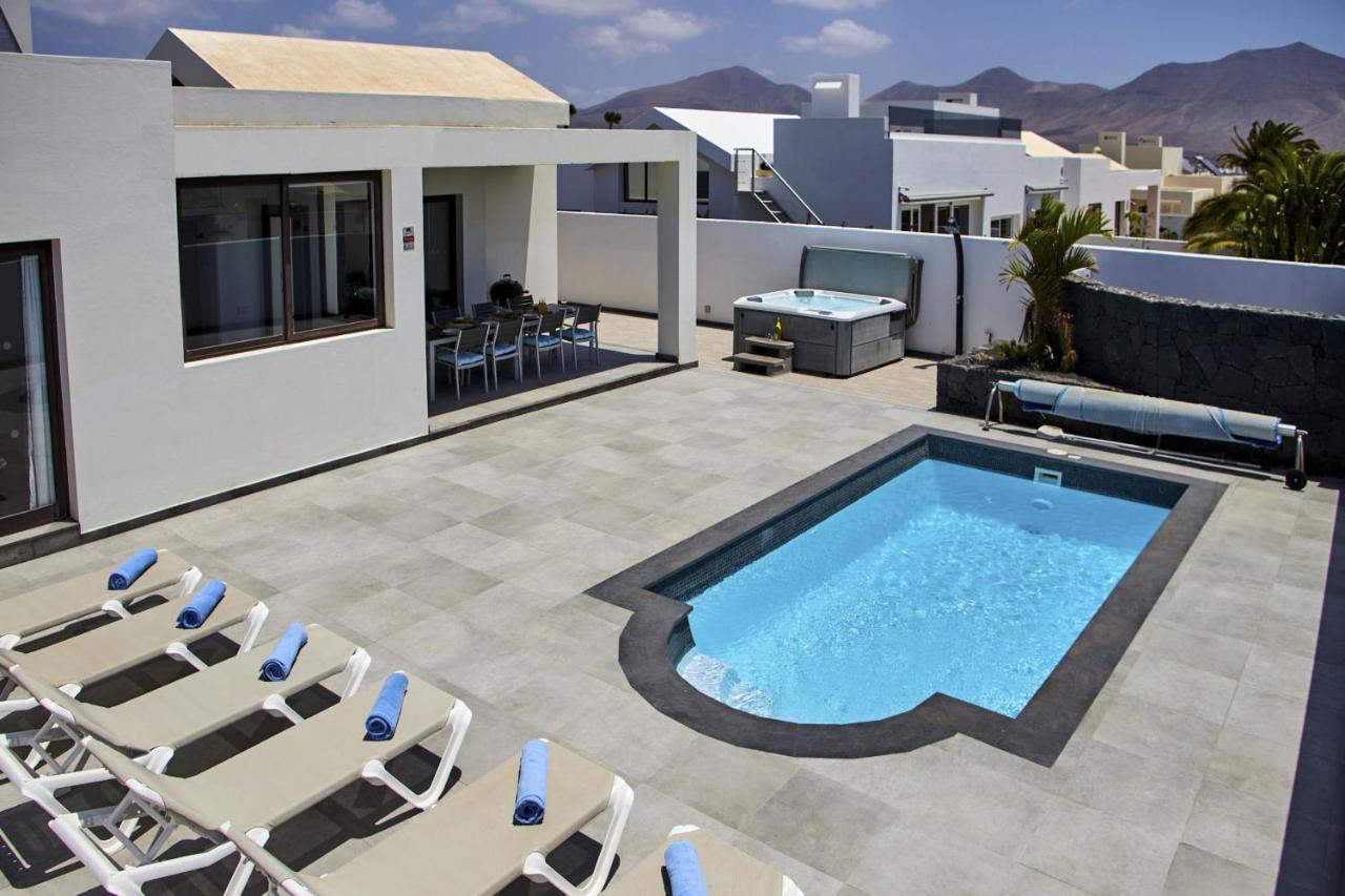 פלאיה בלנקה 205 - Casa Santuario By Villas Now Ltd מראה חיצוני תמונה