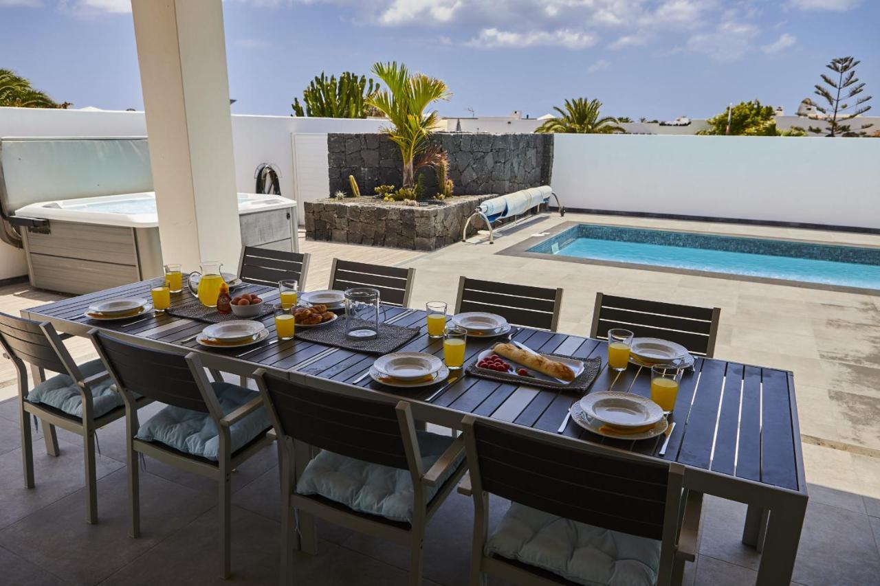 פלאיה בלנקה 205 - Casa Santuario By Villas Now Ltd מראה חיצוני תמונה